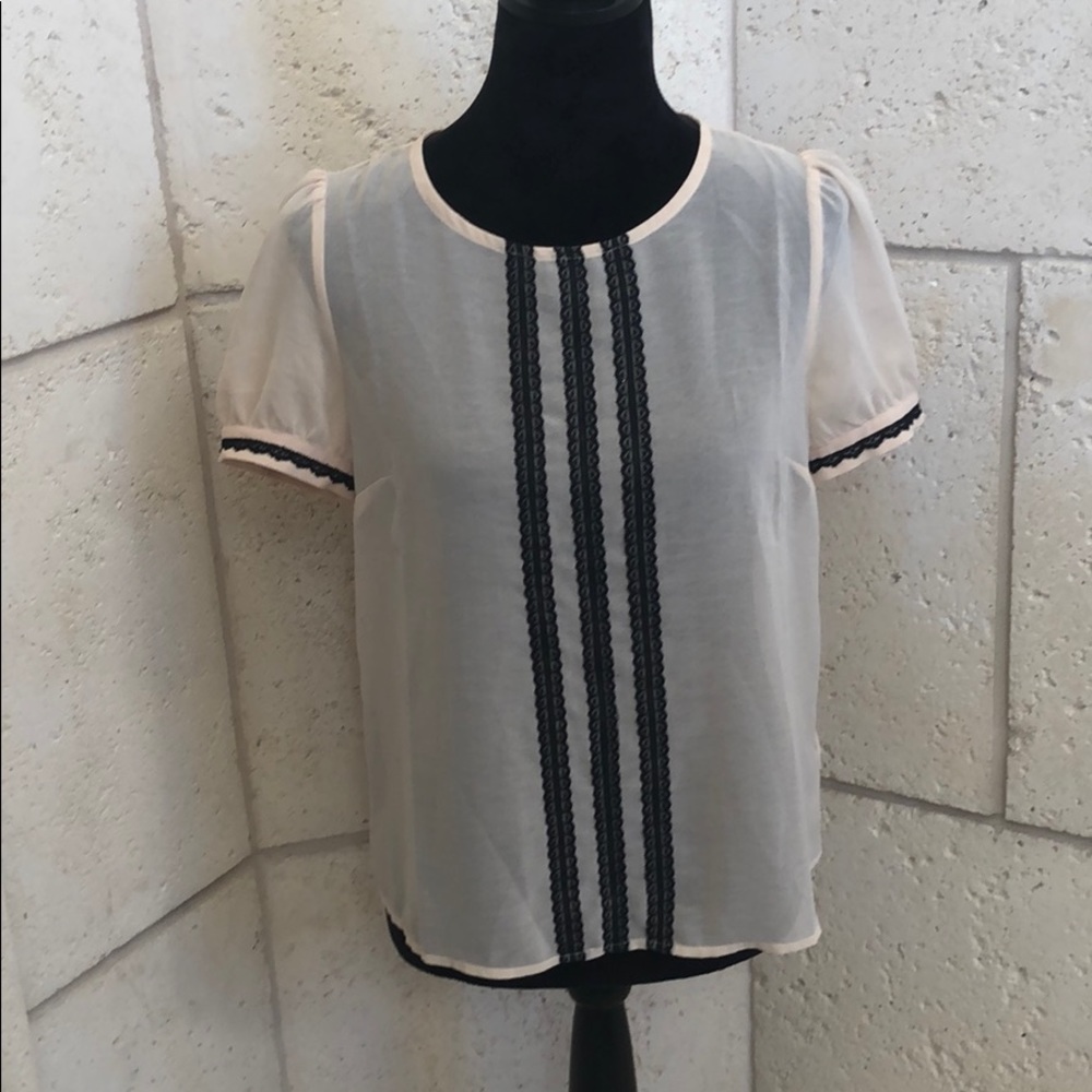Forever 21 Woman’s blouse Size M